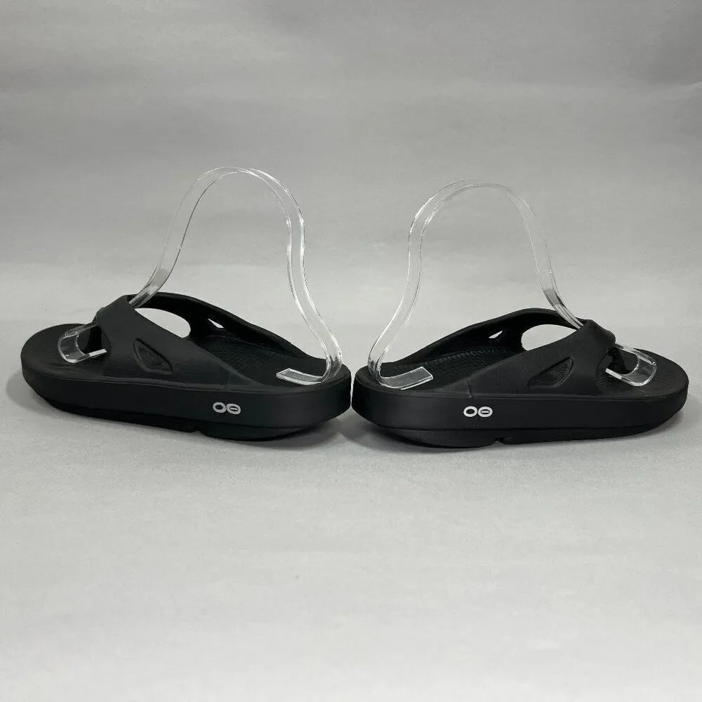 Oofos Women's Size 7 Black Original Sport‎ Flip Flop Sandals